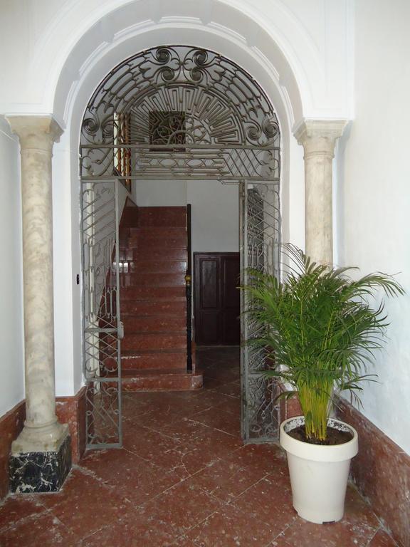 Martinez Montanes Maison d'hôtes *